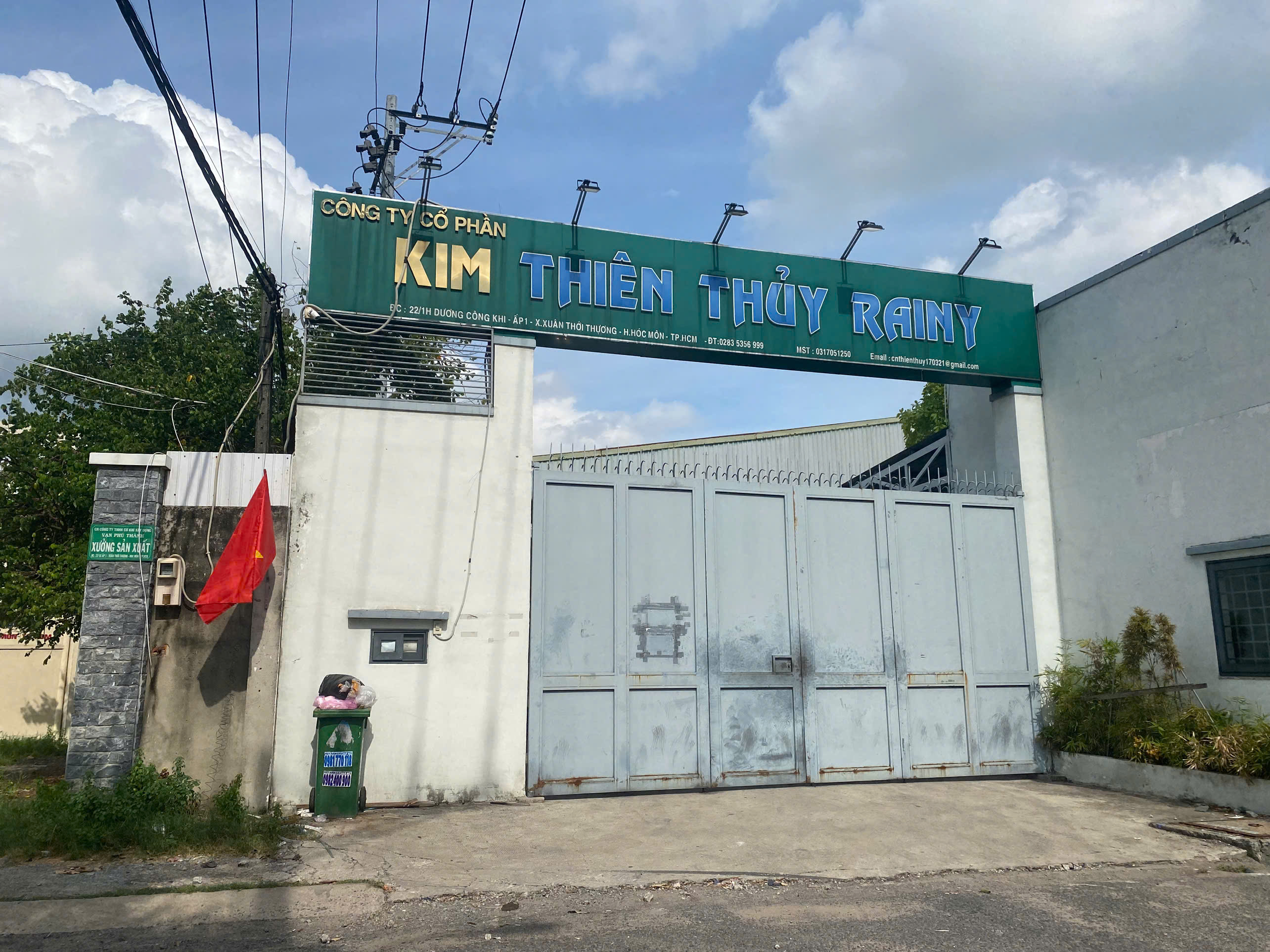 Outer view of gate.jpg